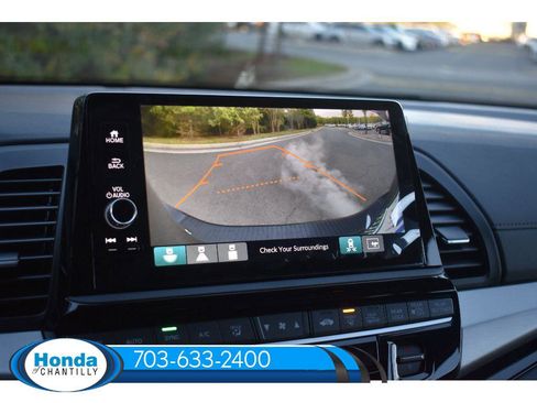 New 2026 Honda Odyssey Touring image 28