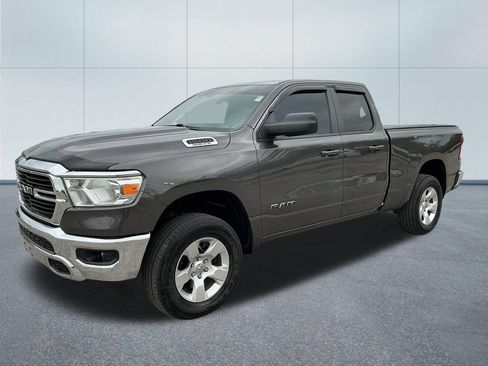 Used 2021 RAM 1500 Big Horn AWD/4WD image 2