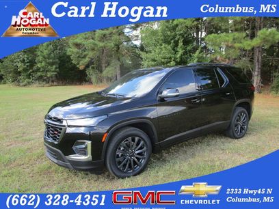 Used 2023 Chevrolet Traverse RS