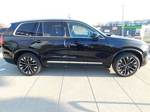 New 2026 Volvo XC90 T8 Ultra w/ Protection Package Premier image 6