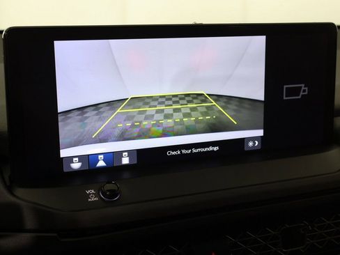 Used 2023 Honda Accord Sport image 42