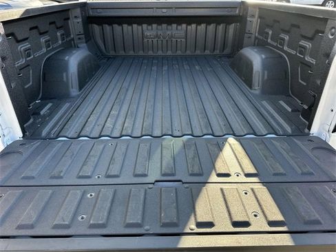 New 2026 GMC Sierra 1500 Elevation w/ LPO, Elevation Black Package image 26