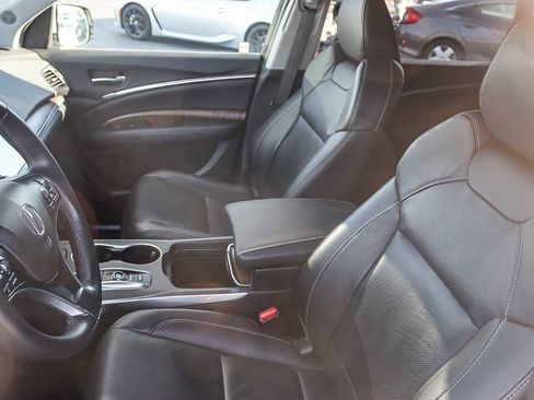 Used 2020 Acura MDX SH-AWD w/ Technology Package image 17