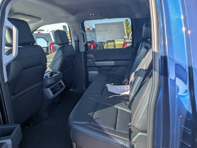 New 2027 Ford F350 Lariat w/ Black Appearance Package AWD/4WD image 11