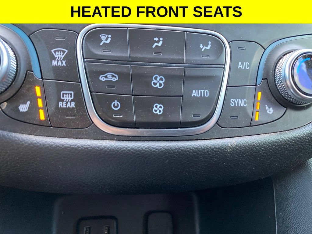 Used 2018 Chevrolet Equinox LT w/ Sun & Infotainment Package FWD image 12