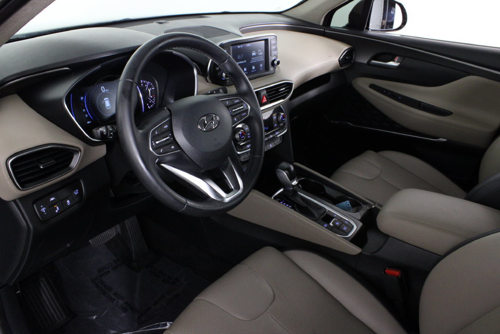 Used 2020 Hyundai Santa Fe SEL w/ Convenience + Premium Package FWD image 17