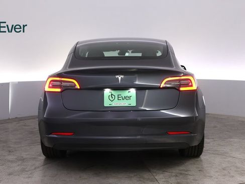 Used 2023 Tesla Model 3 Standard Range RWD image 15