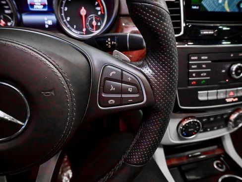 Used 2019 Mercedes-Benz GLS 450 4MATIC w/ Premium 1 Package image 28