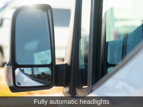 Used 2025 Mercedes-Benz Sprinter 2500 image 24