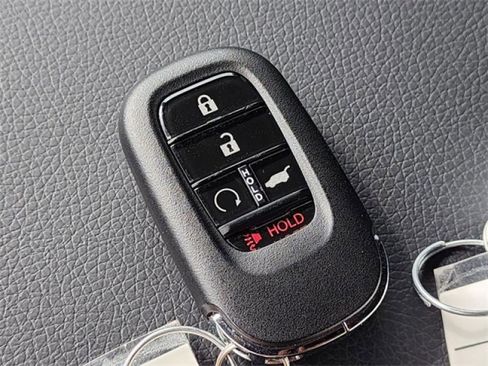 Used 2023 Honda Pilot Elite image 33