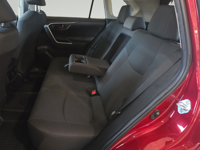 Used 2023 Toyota RAV4 LE FWD image 24