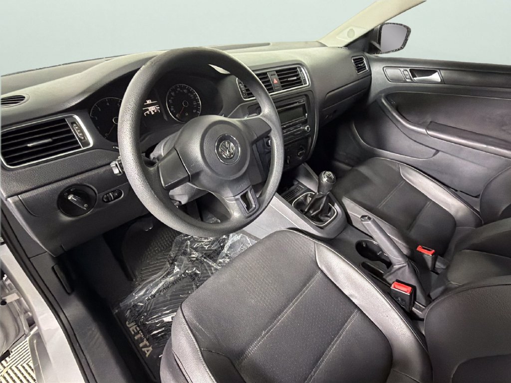 Used 2014 Volkswagen Jetta SE FWD image 18