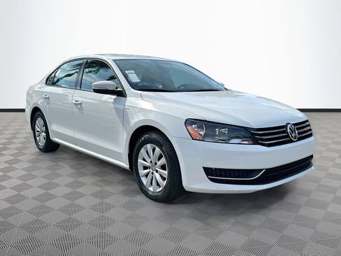 Used 2014 Volkswagen Passat 1.8T Wolfsburg Edition image 1