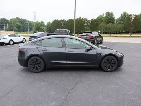 Used 2025 Tesla Model 3 Long Range AWD/4WD image 12