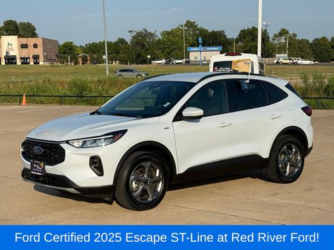 Certified 2025 Ford Escape ST-Line Select AWD/4WD image 1