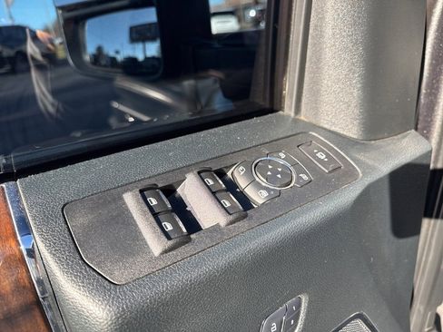 Used 2017 Ford F350 Platinum w/ Platinum Ultimate Package image 13