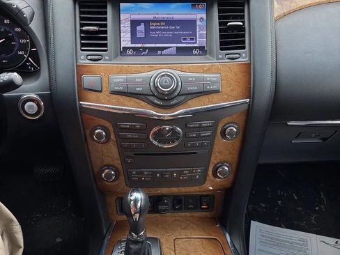 Used 2014 INFINITI QX80 4WD w/ Theater Package image 26
