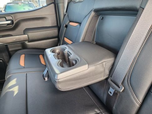 Certified 2021 GMC Sierra 1500 AT4 w/ Technology Package image 18