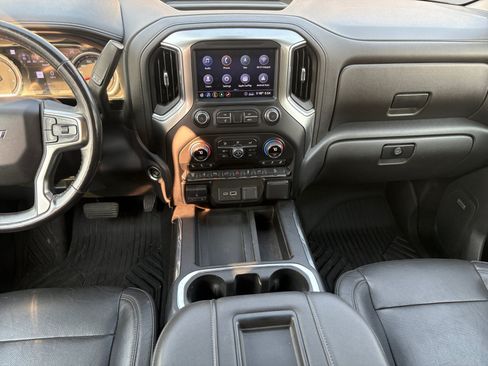 Certified 2020 Chevrolet Silverado 2500 LTZ w/ LTZ Premium Package AWD/4WD image 11