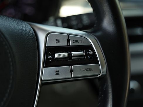 Used 2021 Kia Telluride S AWD/4WD image 33