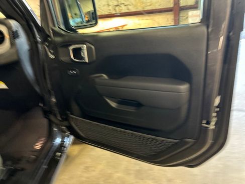 New 2025 Jeep Wrangler Unlimited Sport AWD/4WD image 25