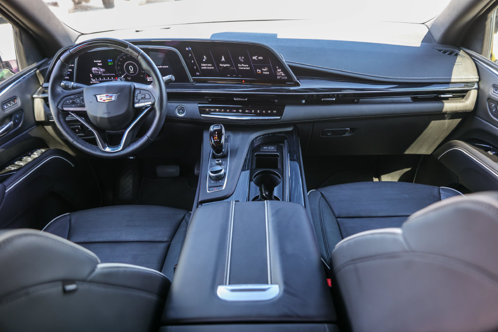 Used 2024 Cadillac Escalade Sport AWD/4WD image 26