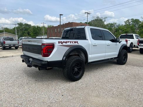 Used 2025 Ford F150 Raptor AWD/4WD image 8