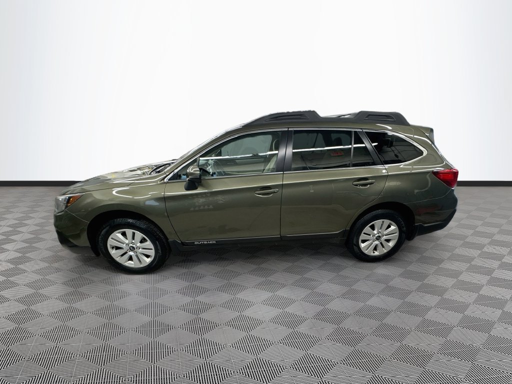 Used 2018 Subaru Outback 2.5i Premium AWD/4WD image 35