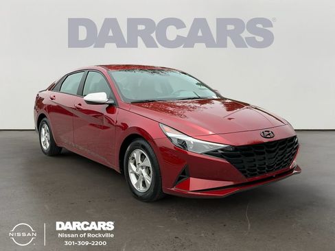 Used 2023 Hyundai Elantra SE FWD image 1