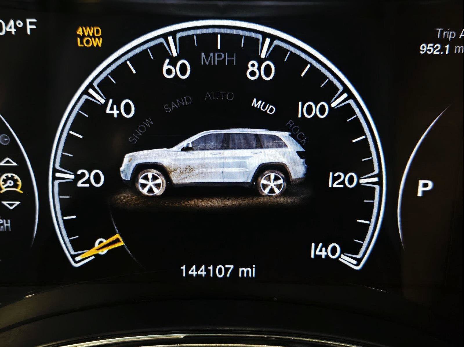 Used 2015 Jeep Grand Cherokee Limited AWD/4WD image 29