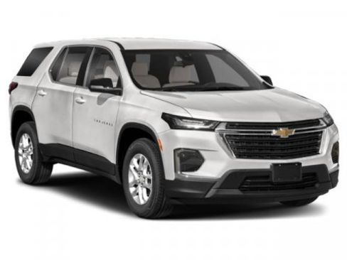 Used 2023 Chevrolet Traverse LS w/ Safety Package FWD image 9