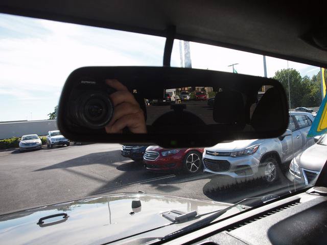 Used 2017 Jeep Wrangler Unlimited Sport w/ Quick Order Package 24S AWD/4WD image 11