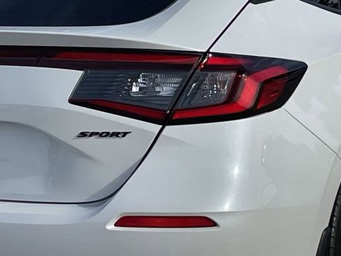 Certified 2025 Honda Civic Sport image 6