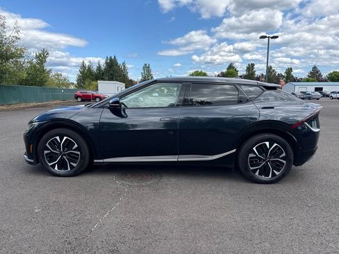 Used 2022 Kia EV6 Wind w/ Wind Technology Package AWD/4WD image 4