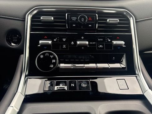 New 2026 Nissan Armada SL w/ Captain's Chari Seat Package image 22