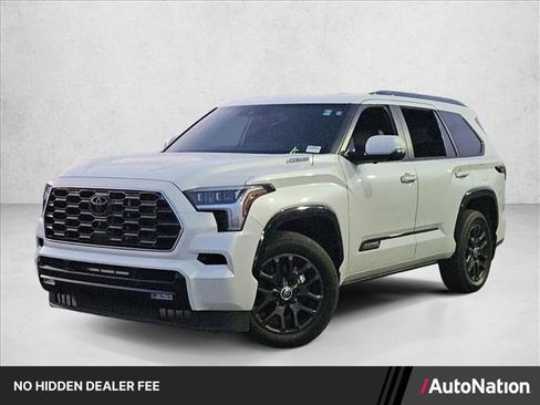 Used 2024 Toyota Sequoia Platinum AWD/4WD image 1