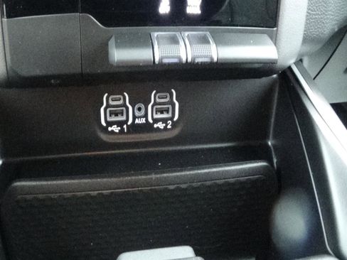 Certified 2023 RAM 1500 Big Horn AWD/4WD image 28