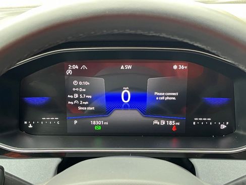 Used 2025 Volkswagen Jetta SE image 36