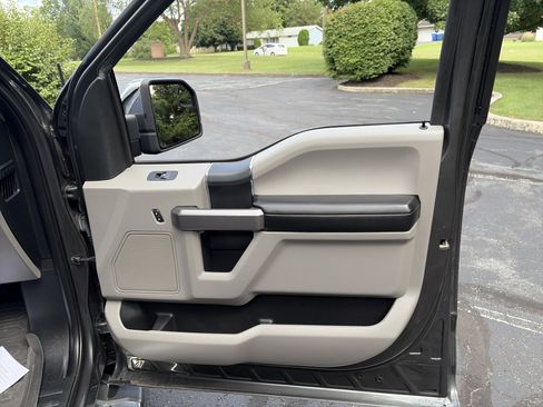 Used 2019 Ford F150 XLT AWD/4WD image 26