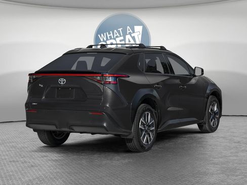 New 2026 Toyota bZ XLE Plus image 2