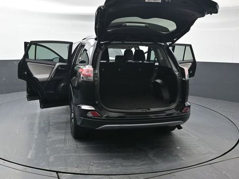 Used 2017 Toyota RAV4 XLE image 49