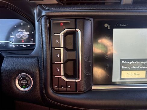 Used 2024 GMC Yukon Denali image 19