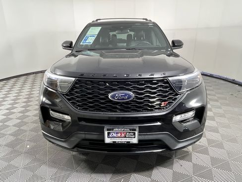 Used 2023 Ford Explorer ST w/ Equipment Group 401A image 9