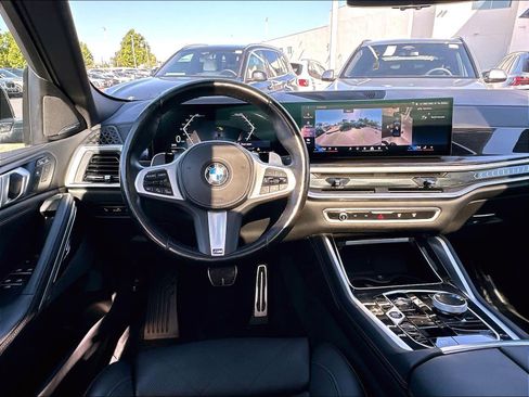 Used 2025 BMW X6 xDrive40i w/ Executive Package AWD/4WD image 11