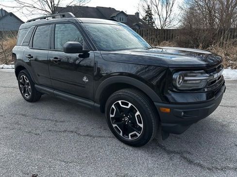 Used 2024 Ford Bronco Sport Outer Banks AWD/4WD image 3