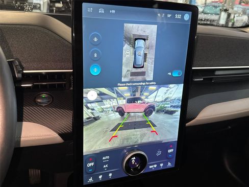 Certified 2022 Ford Mustang Mach-E Premium image 31