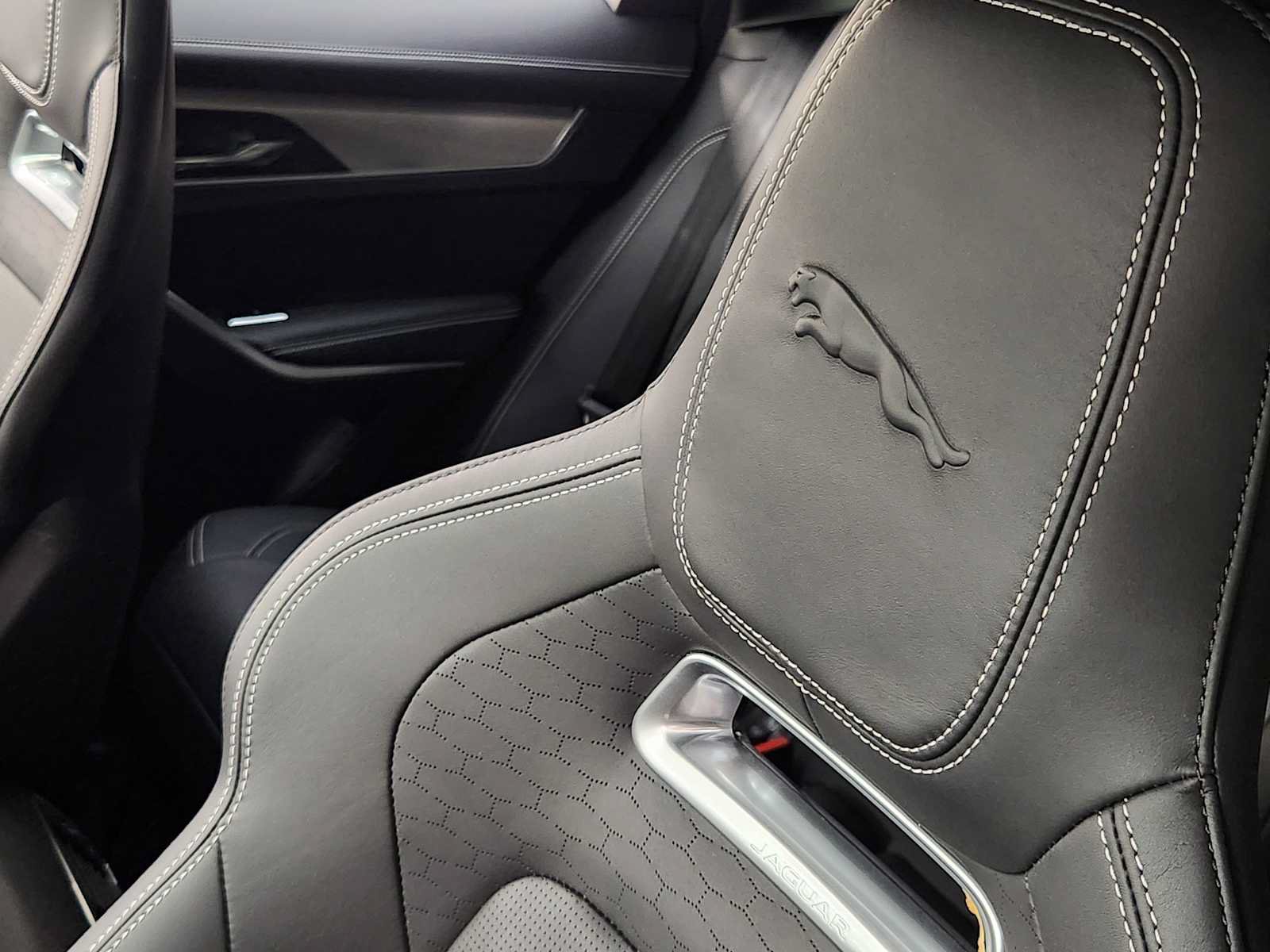 New 2026 Jaguar F-PACE R-Dynamic S AWD/4WD image 15