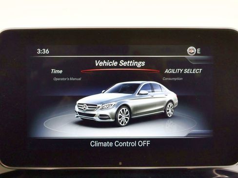 Used 2015 Mercedes-Benz C 300 4MATIC Sedan image 44