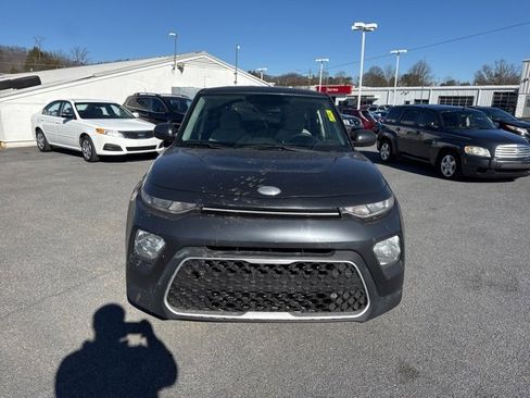 Used 2020 Kia Soul LX image 3