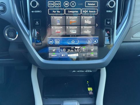 Used 2025 Subaru Forester Limited w/ Popular Package AWD/4WD image 33